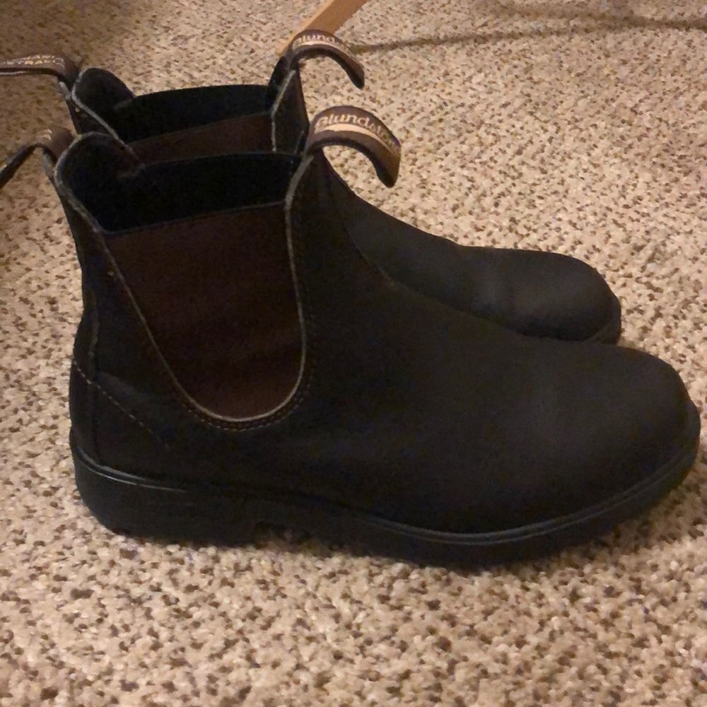 Women’s Blundstone boots